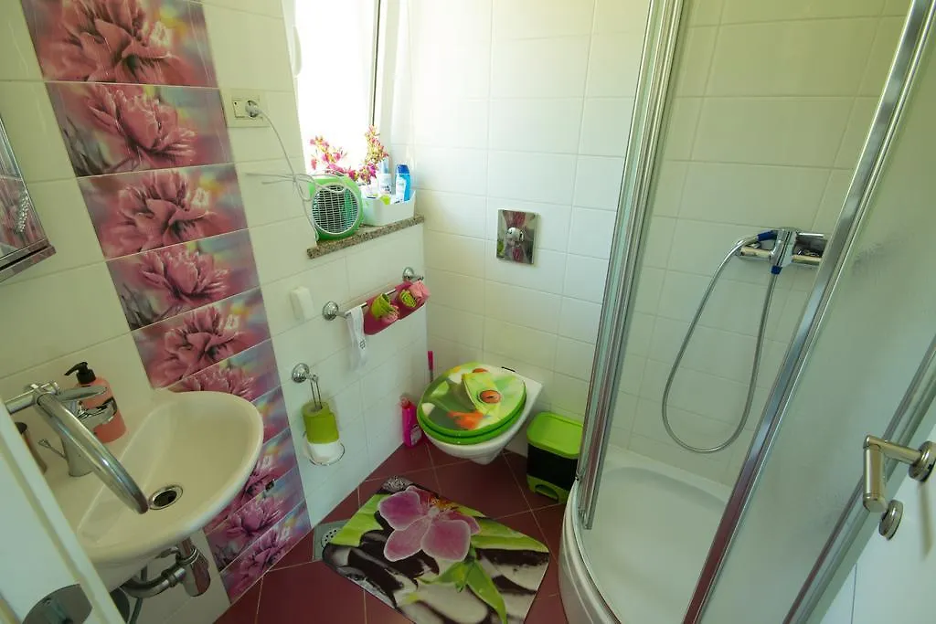 Villa Dinka Vip Apartmani 오파티아 아파트